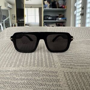 Like 🆕 Dior BlackSuit N21 Sunglasses